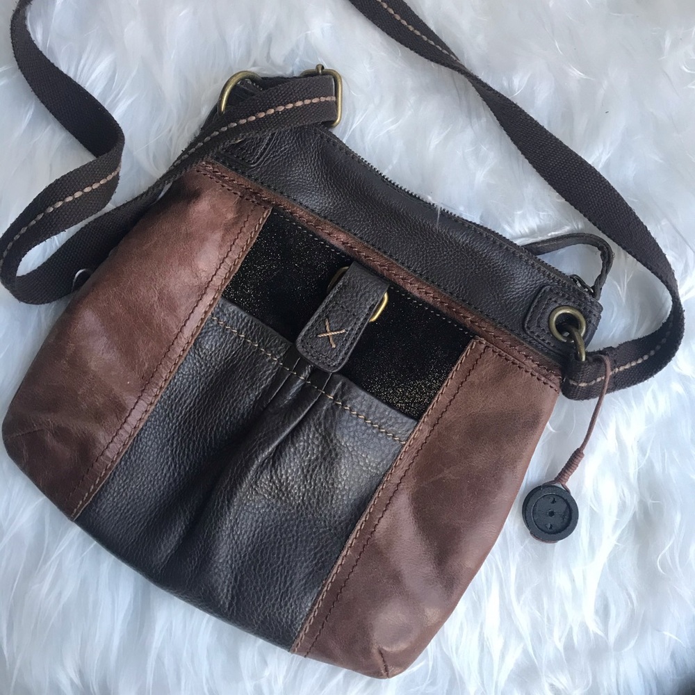 The Sak leader crossbag